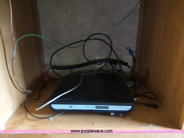 image for item J4974 2008 Montana Mountaineer camper