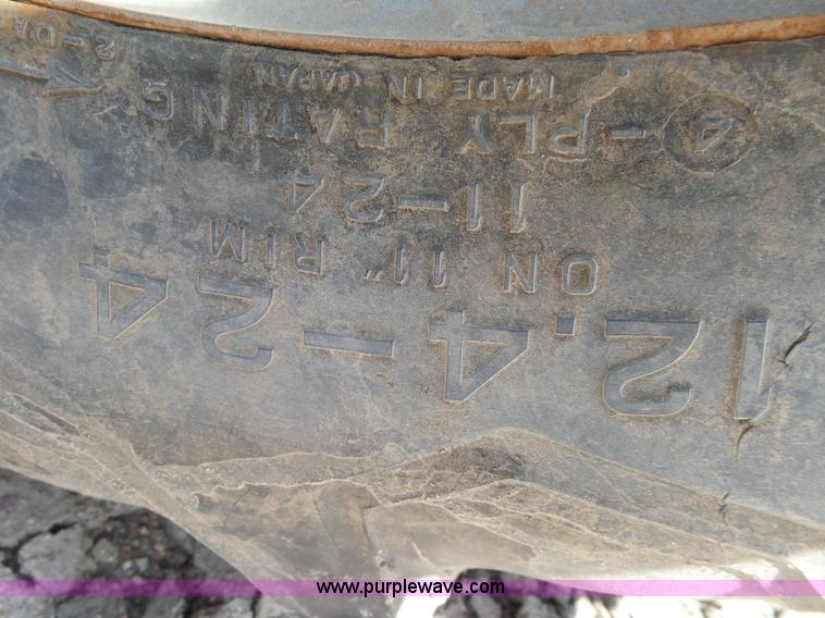 image for item J6140 Case IH 75A MFWD tractor