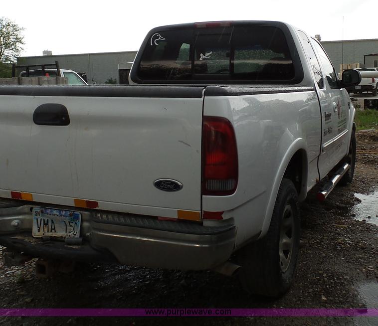 image for item K4170 1999 Ford F250 pickup truck