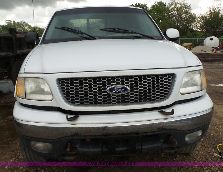 image for item K4170 1999 Ford F250 pickup truck