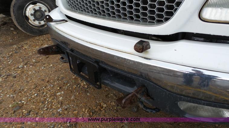 image for item K4170 1999 Ford F250 pickup truck