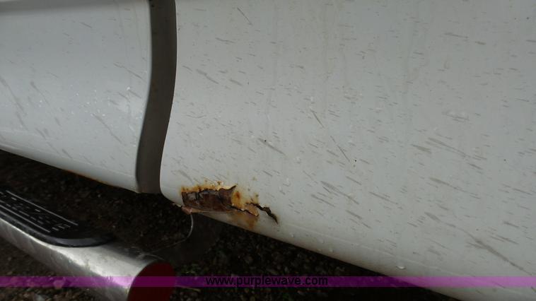 image for item K4170 1999 Ford F250 pickup truck