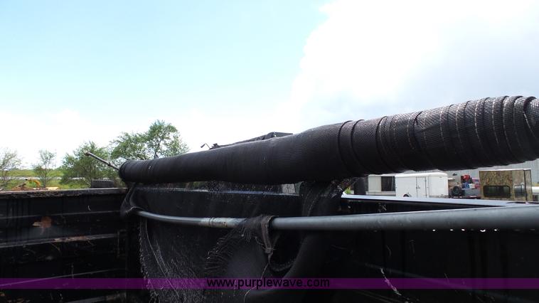 image for item K4171 2003 Ford F550 Super Duty flatbed dump pickup truck