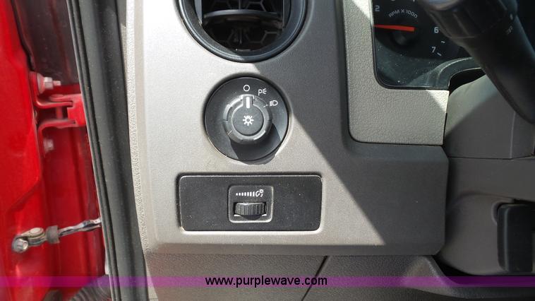 image for item K4517 2010 Ford F150 SuperCab pickup truck