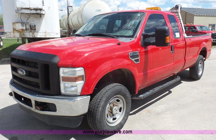 image for item K4520 2010 Ford F250 Super Duty SuperCab pickup truck