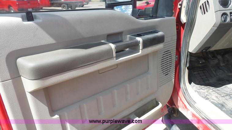 image for item K4520 2010 Ford F250 Super Duty SuperCab pickup truck