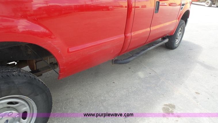 image for item K4520 2010 Ford F250 Super Duty SuperCab pickup truck