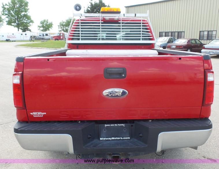 image for item K4521 2011 Ford F250 Super Duty Crew Cab pickup truck
