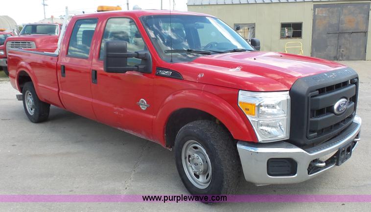 image for item K4521 2011 Ford F250 Super Duty Crew Cab pickup truck