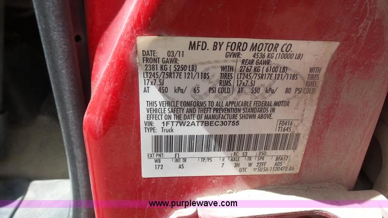 image for item K4521 2011 Ford F250 Super Duty Crew Cab pickup truck