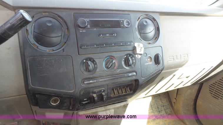 image for item K5097 2008 Ford F250 Super Duty Crew Cab pickup truck