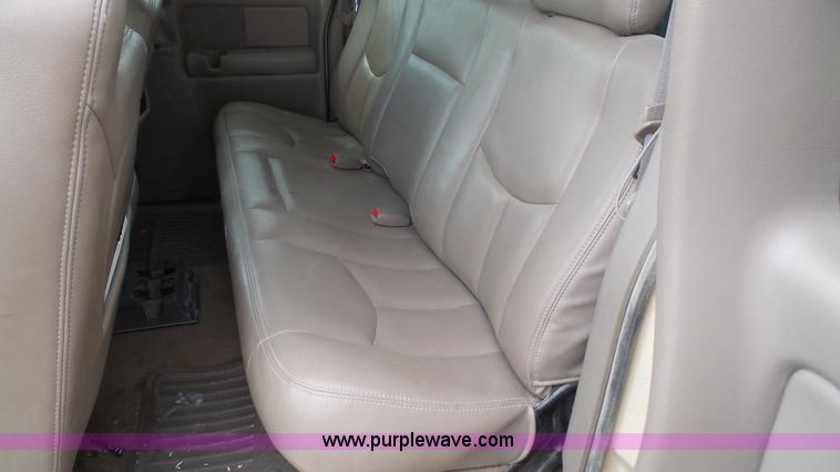 image for item K5193 2003 Chevrolet Silverado 1500 Ext. Cab pickup truck