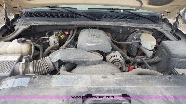 image for item K5193 2003 Chevrolet Silverado 1500 Ext. Cab pickup truck