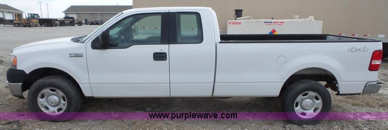 image for item K5197 2005 Ford F150 SuperCab pickup truck