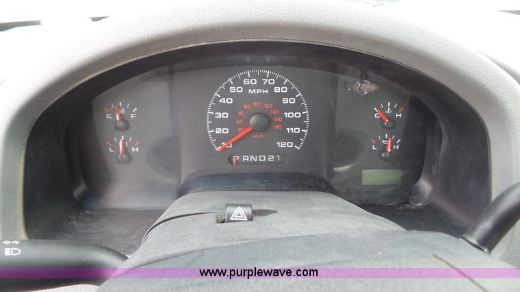 image for item K5197 2005 Ford F150 SuperCab pickup truck