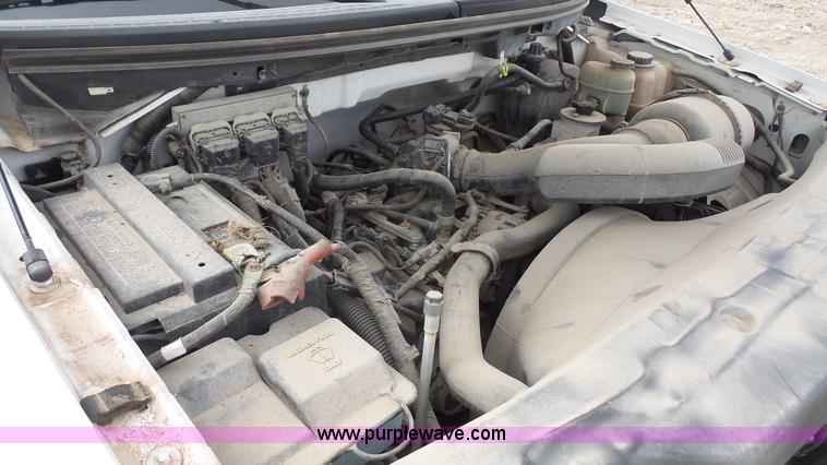 image for item K5197 2005 Ford F150 SuperCab pickup truck