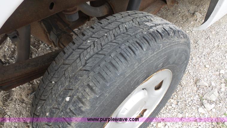 image for item K5197 2005 Ford F150 SuperCab pickup truck