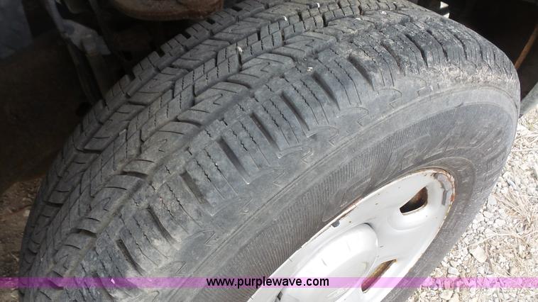 image for item K5197 2005 Ford F150 SuperCab pickup truck