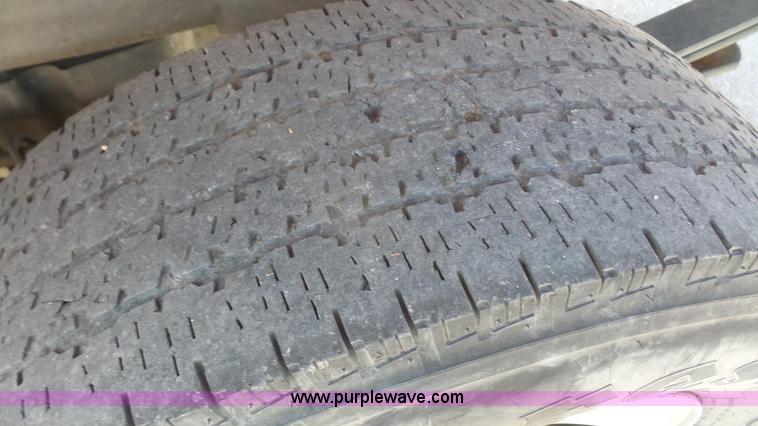 image for item K5218 2013 Chevrolet Silverado 1500 pickup truck