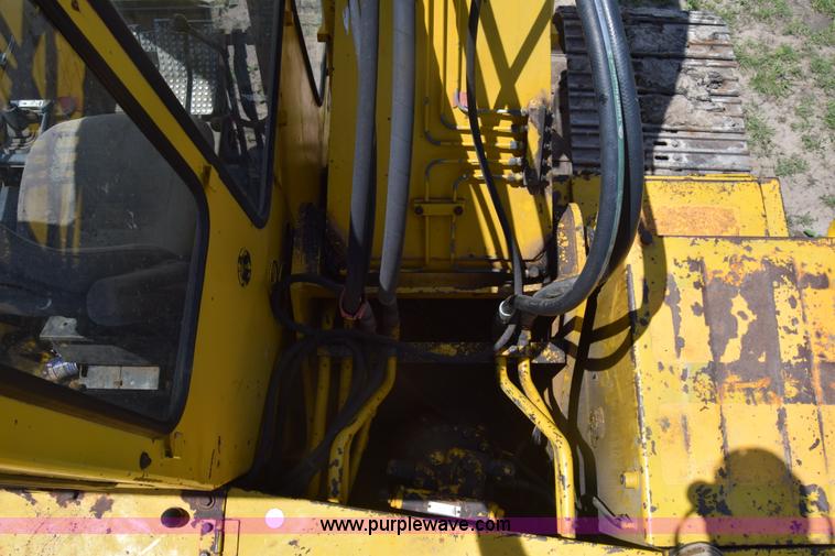 image for item K6698 1985 John Deere 490 excavator