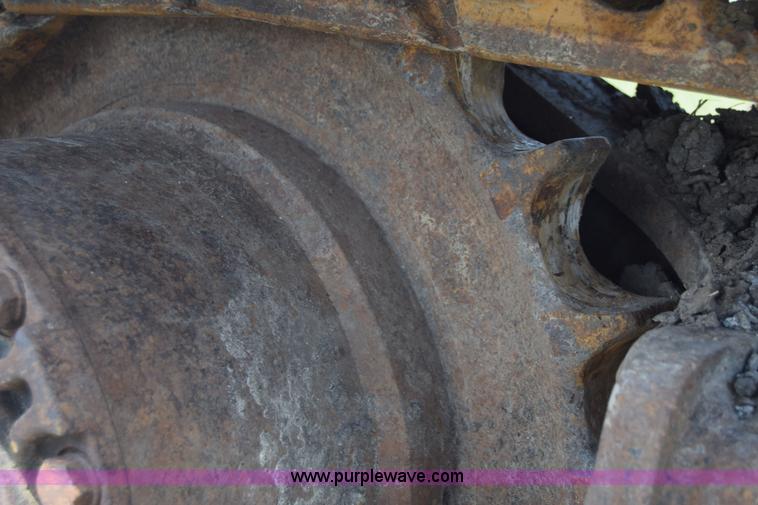 image for item K6698 1985 John Deere 490 excavator