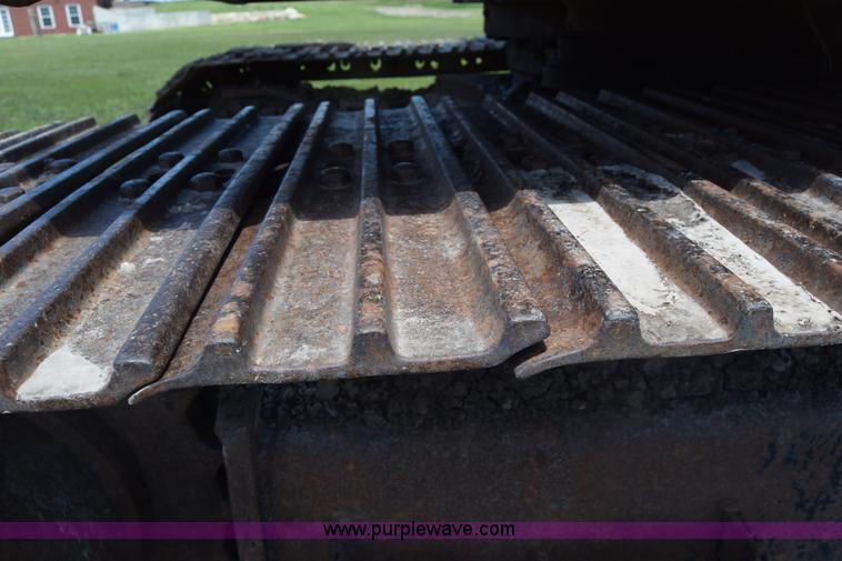 image for item K6698 1985 John Deere 490 excavator