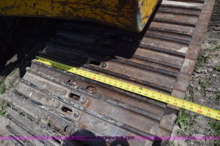 image for item K6698 1985 John Deere 490 excavator