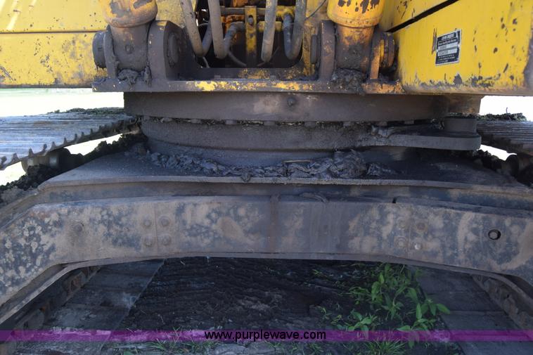 image for item K6698 1985 John Deere 490 excavator