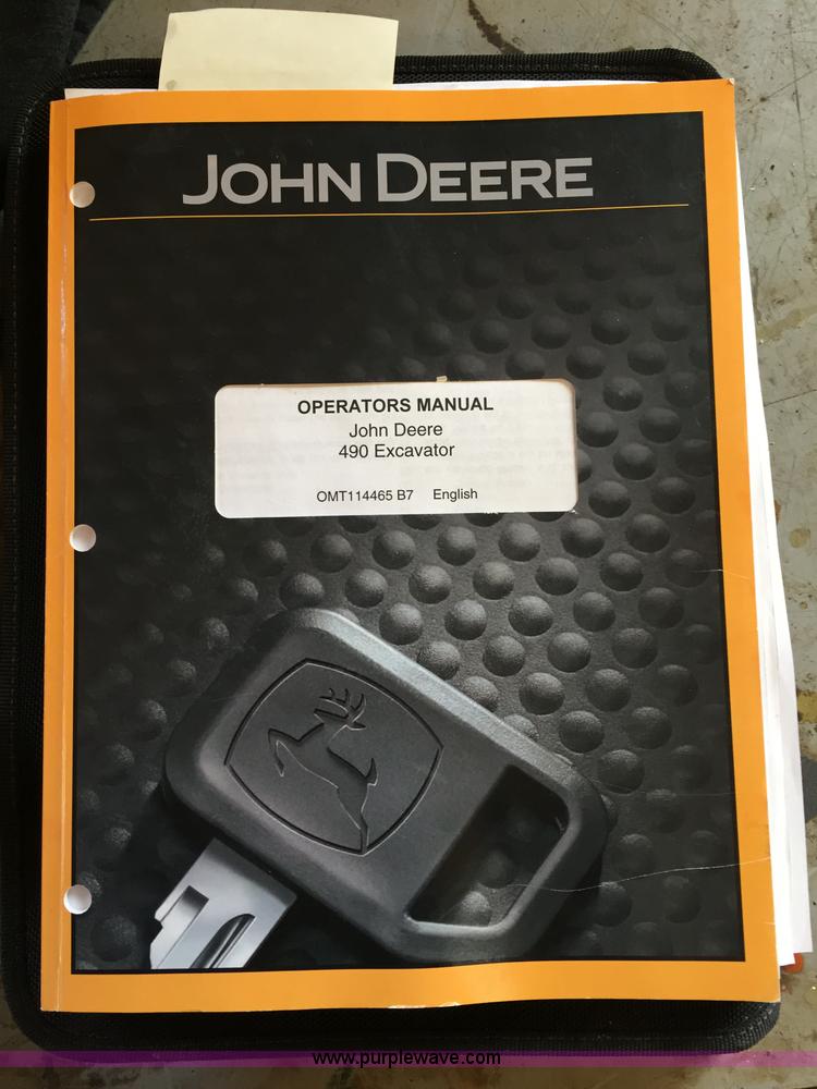 image for item K6698 1985 John Deere 490 excavator