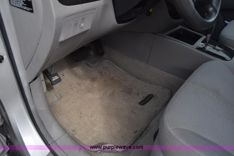 image for item K6711 2007 Hyundai Santa Fe GLS SUV