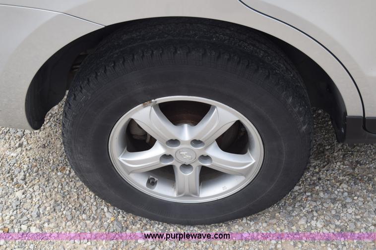 image for item K6711 2007 Hyundai Santa Fe GLS SUV