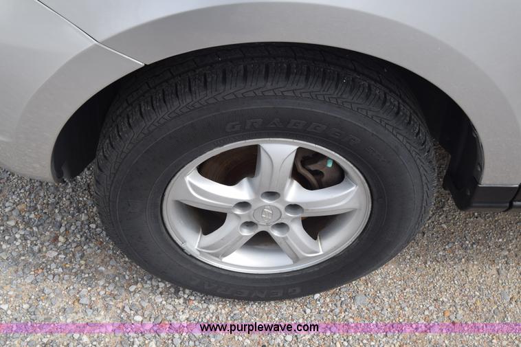 image for item K6711 2007 Hyundai Santa Fe GLS SUV