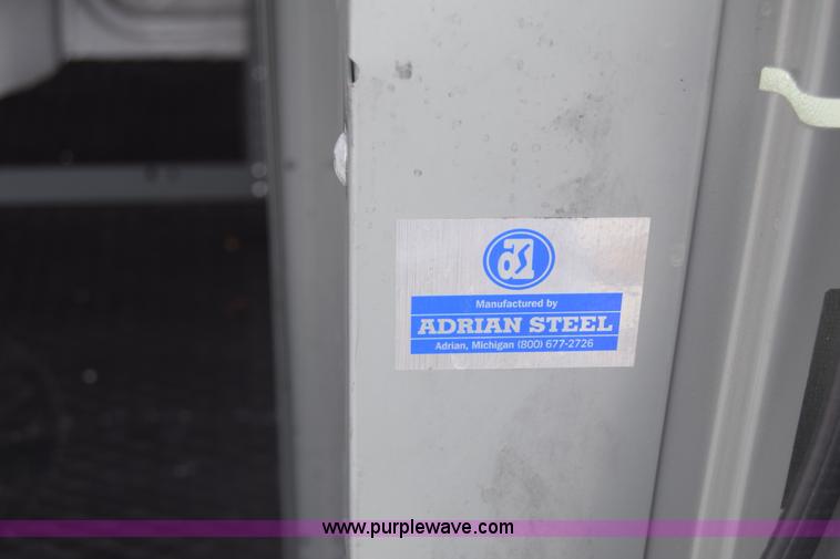 image for item K6712 2001 Chevrolet Astro van