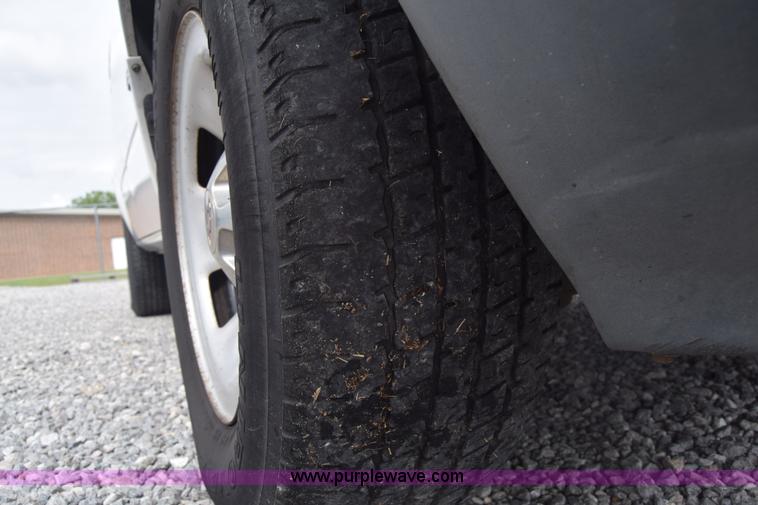 image for item K6712 2001 Chevrolet Astro van