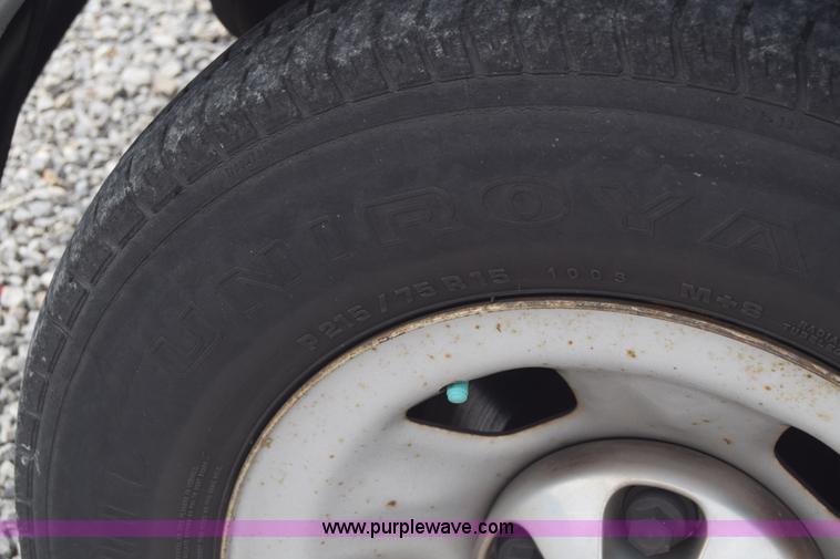 image for item K6712 2001 Chevrolet Astro van