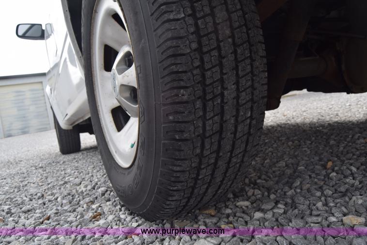 image for item K6712 2001 Chevrolet Astro van