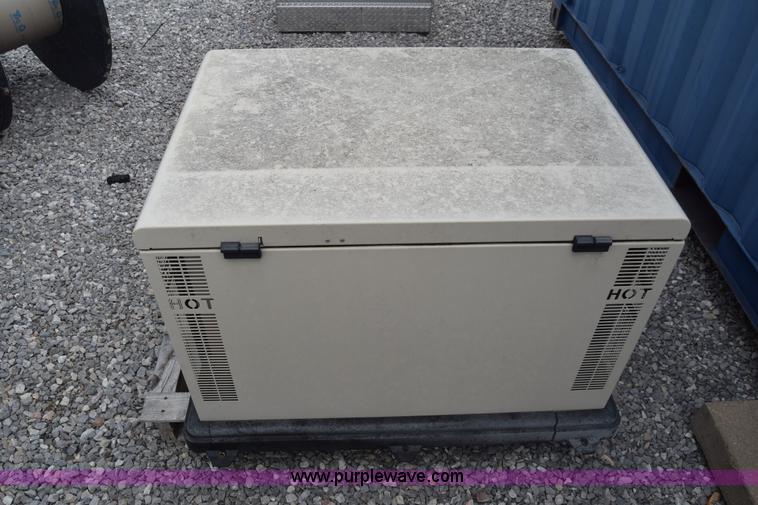 image for item K6713 Coleman Powerstation generator