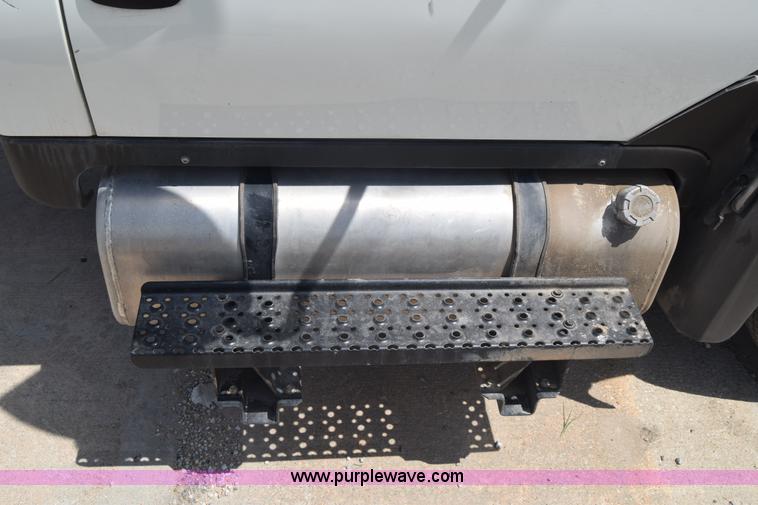 image for item K6715 2014 International TerraStar truck chassis