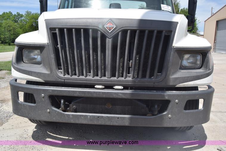 image for item K6715 2014 International TerraStar truck chassis