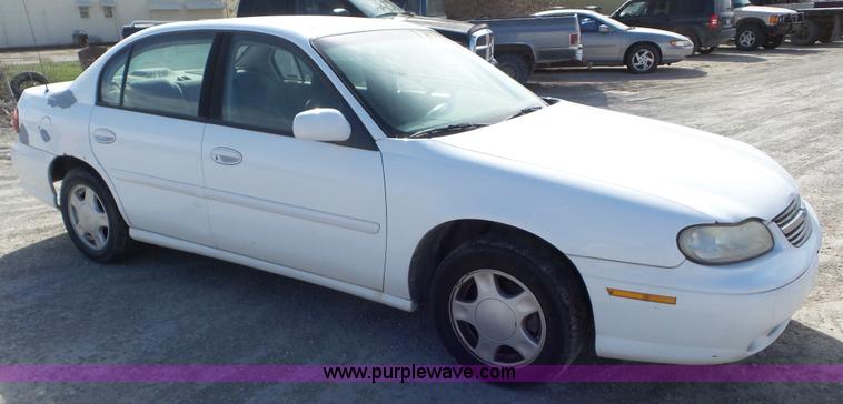 image for item K6839 2000 Chevrolet Malibu LS