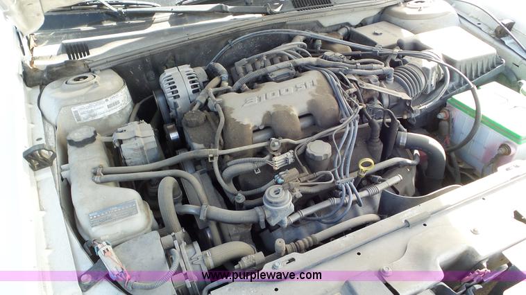 image for item K6839 2000 Chevrolet Malibu LS