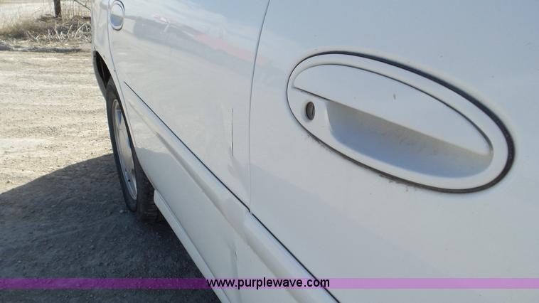 image for item K6839 2000 Chevrolet Malibu LS