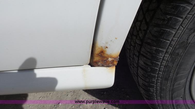 image for item K6839 2000 Chevrolet Malibu LS