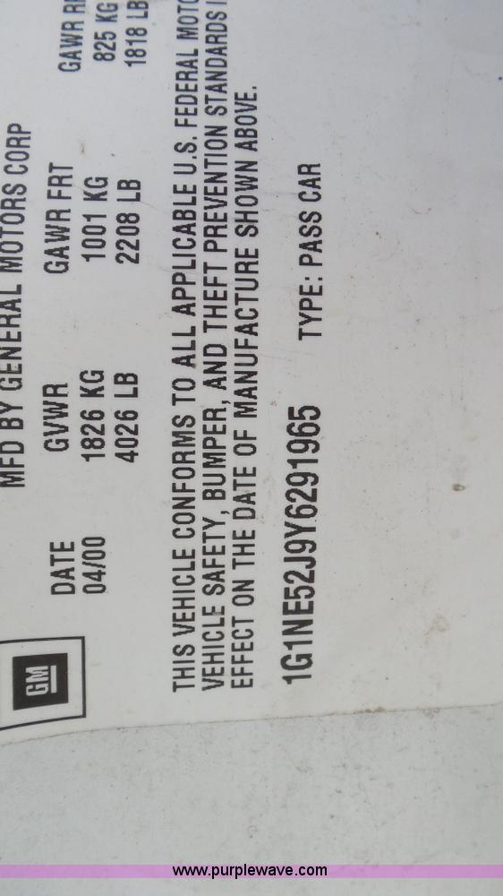 image for item K6839 2000 Chevrolet Malibu LS