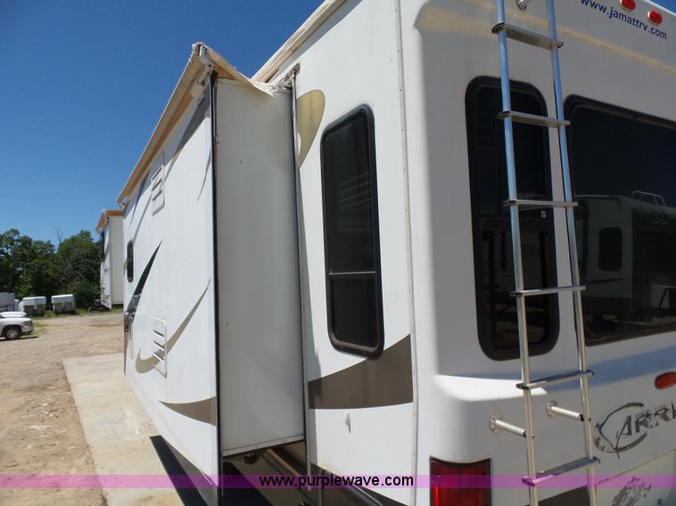 image for item K7192 2008 Carriage Carri-lite 36FDQ camper