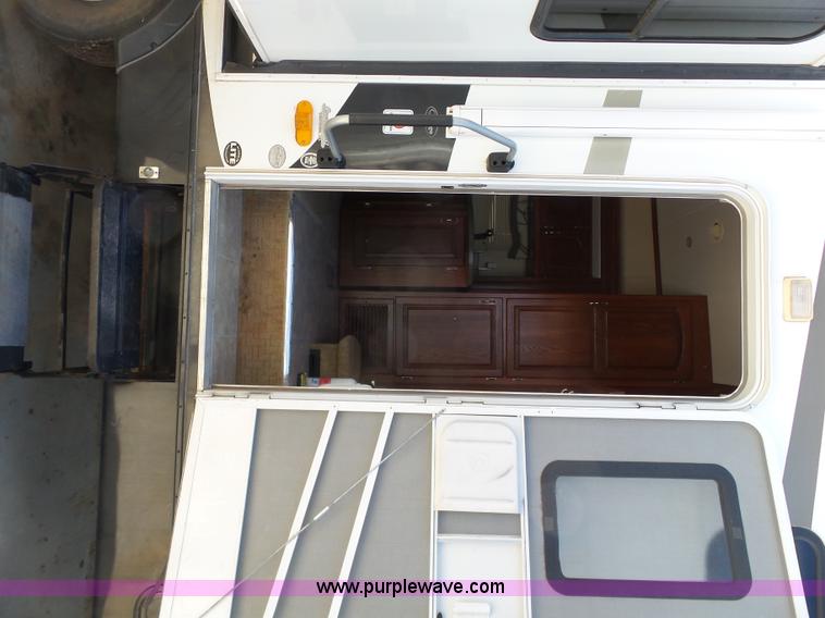 image for item K7192 2008 Carriage Carri-lite 36FDQ camper