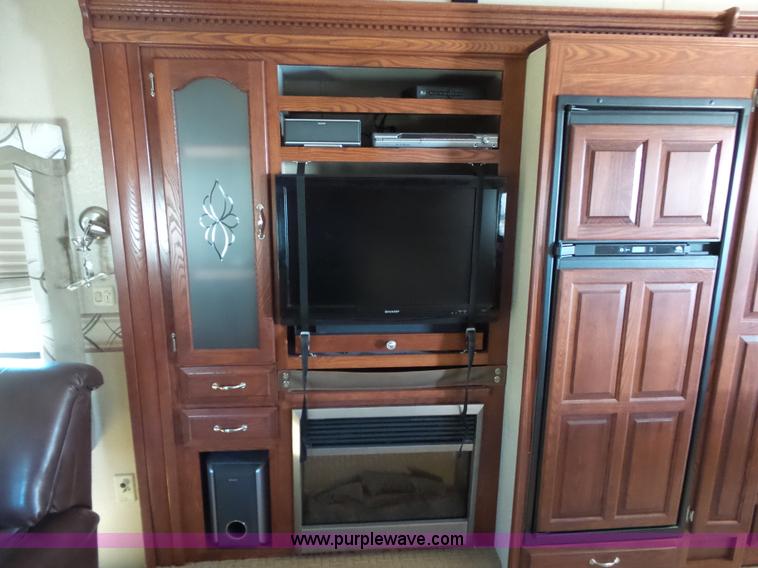 image for item K7192 2008 Carriage Carri-lite 36FDQ camper