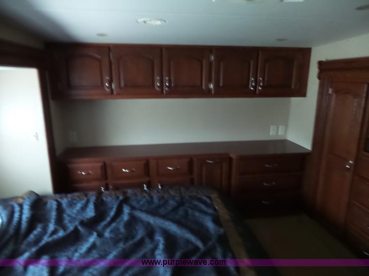 image for item K7192 2008 Carriage Carri-lite 36FDQ camper