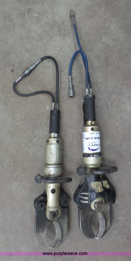 image for item K7204 (2) Hurst hydrualic rescue tools
