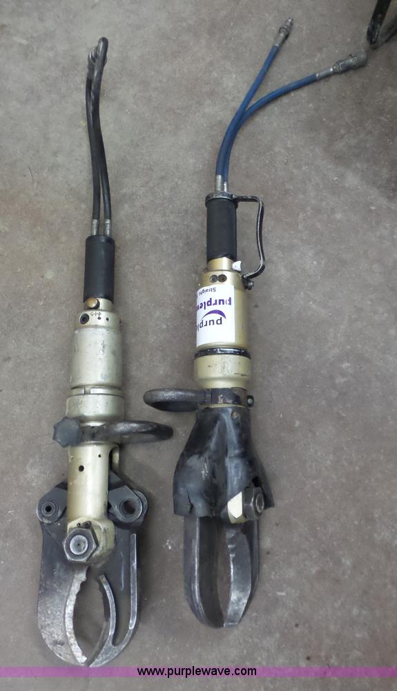 image for item K7204 (2) Hurst hydrualic rescue tools